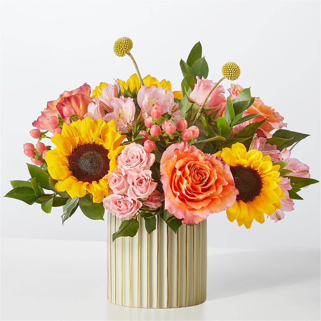 Sun's Out Bouquet – A Floral Gallery, Clayton MO