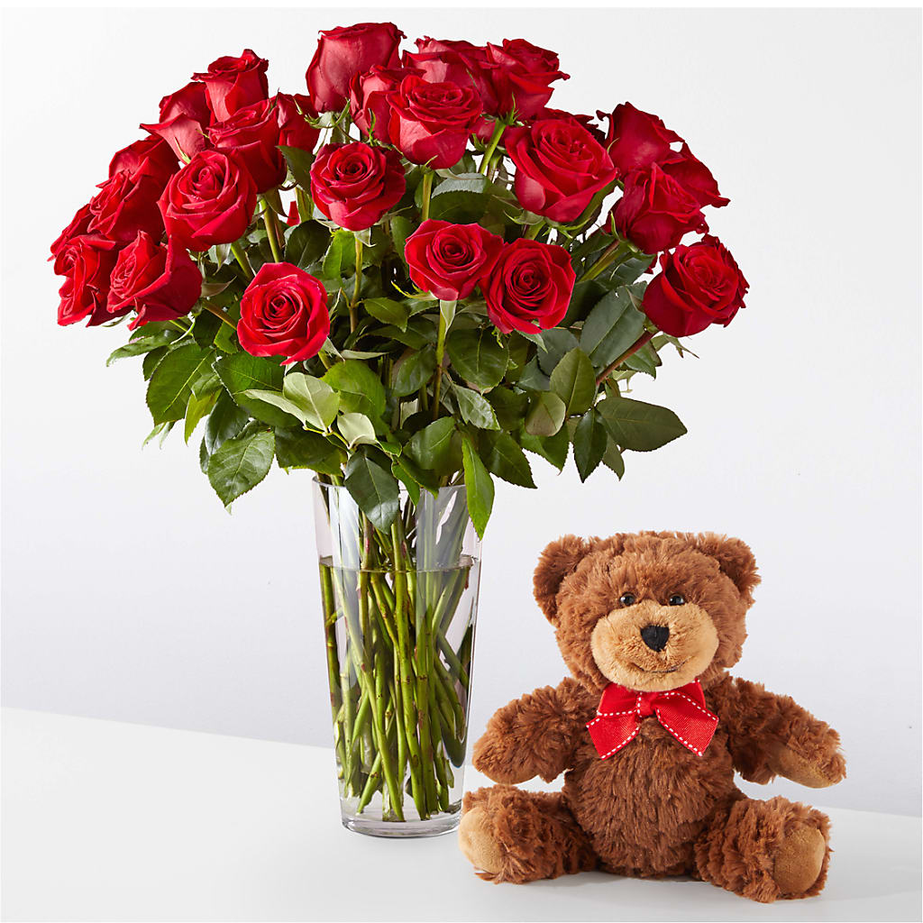 Romantic Long Stem Red Rose Bouquet Bundles – A Floral Gallery, Clayton MO