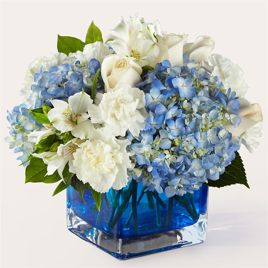 Soothing Waters Bouquet – A Floral Gallery, Clayton MO