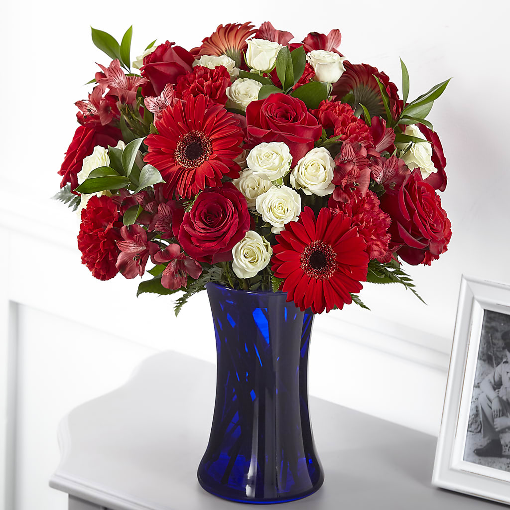 Hearts Embrace Bouquet – A Floral Gallery, Clayton MO