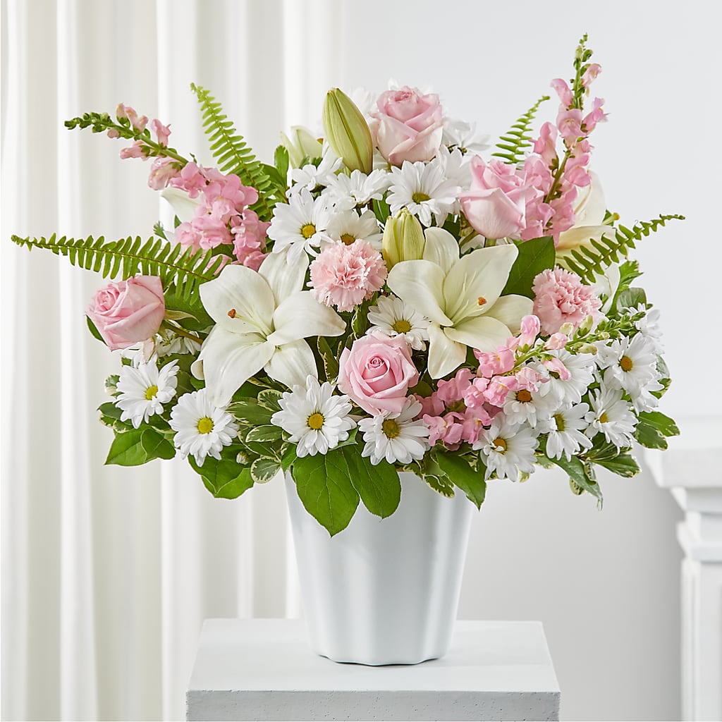 Soft Touch Tabletop Basket – A Floral Gallery, Clayton MO