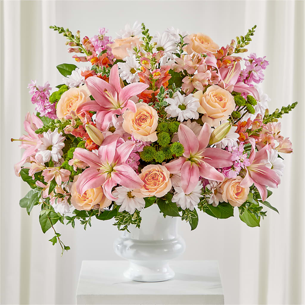 Heartfelt Gesture Urn Arrangement – A Floral Gallery, Clayton MO