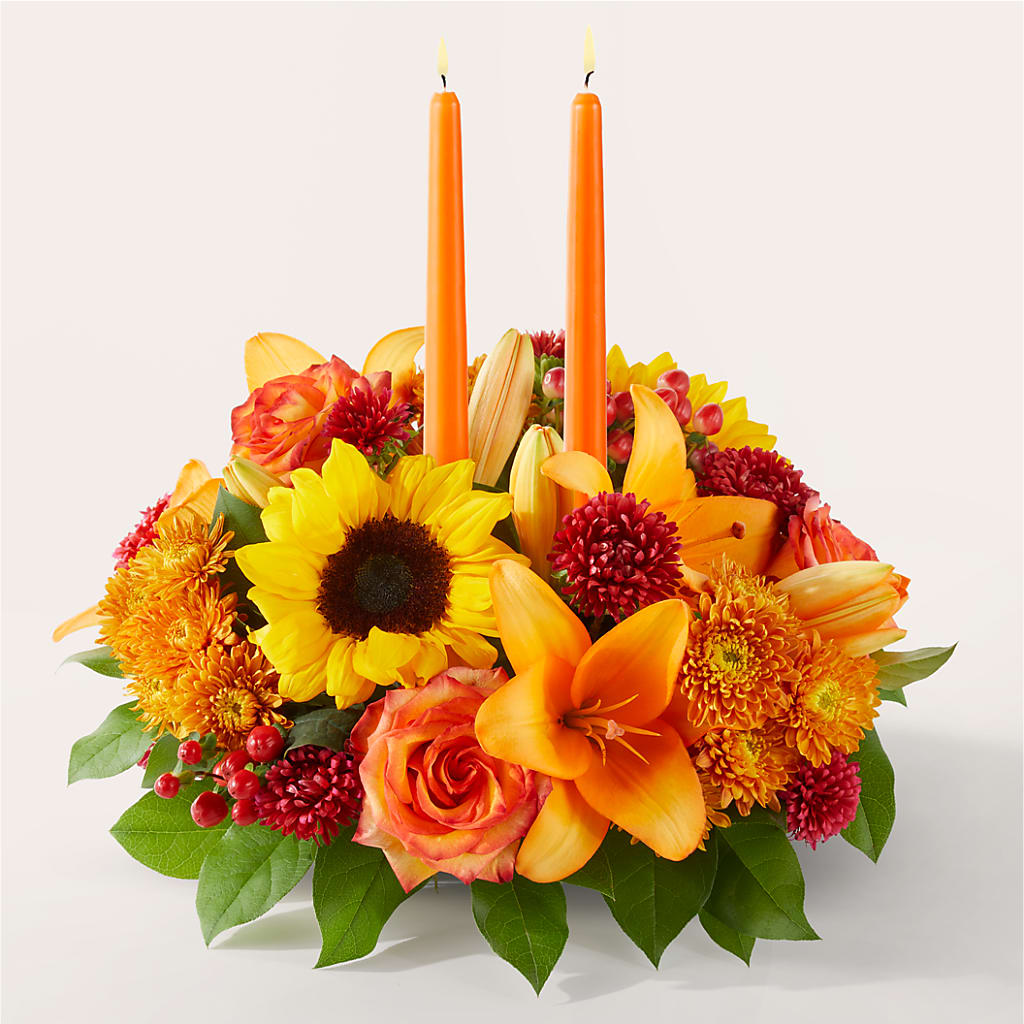 Grateful Centerpiece – A Floral Gallery, Clayton MO