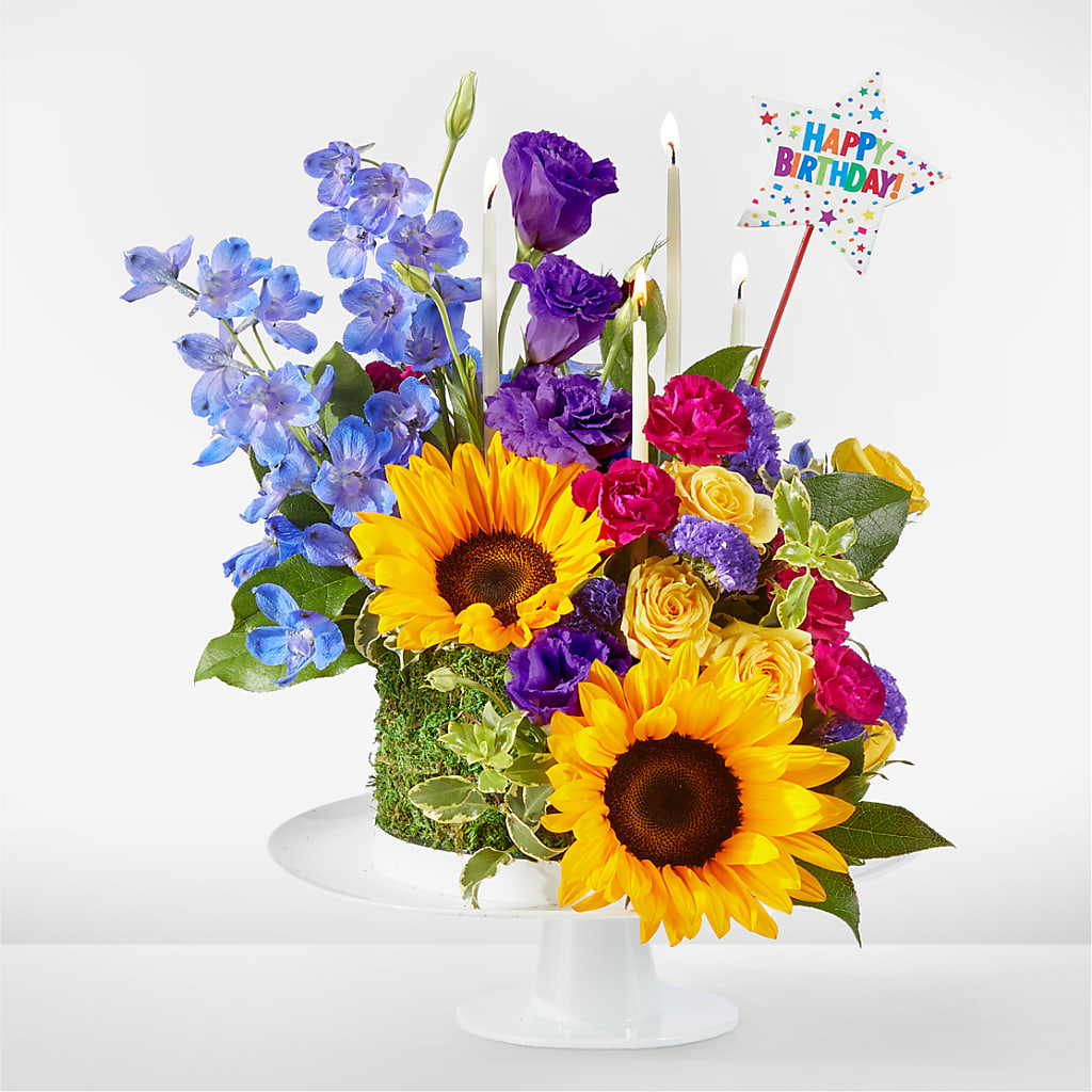Star of the Day Floral Cake – A Floral Gallery, Clayton MO