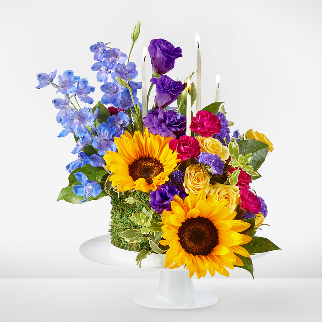 Star of the Day Floral Cake – A Floral Gallery, Clayton MO