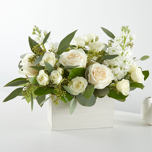 Fresh Linen Box Bouquet –  A Floral Gallery, Clayton MO