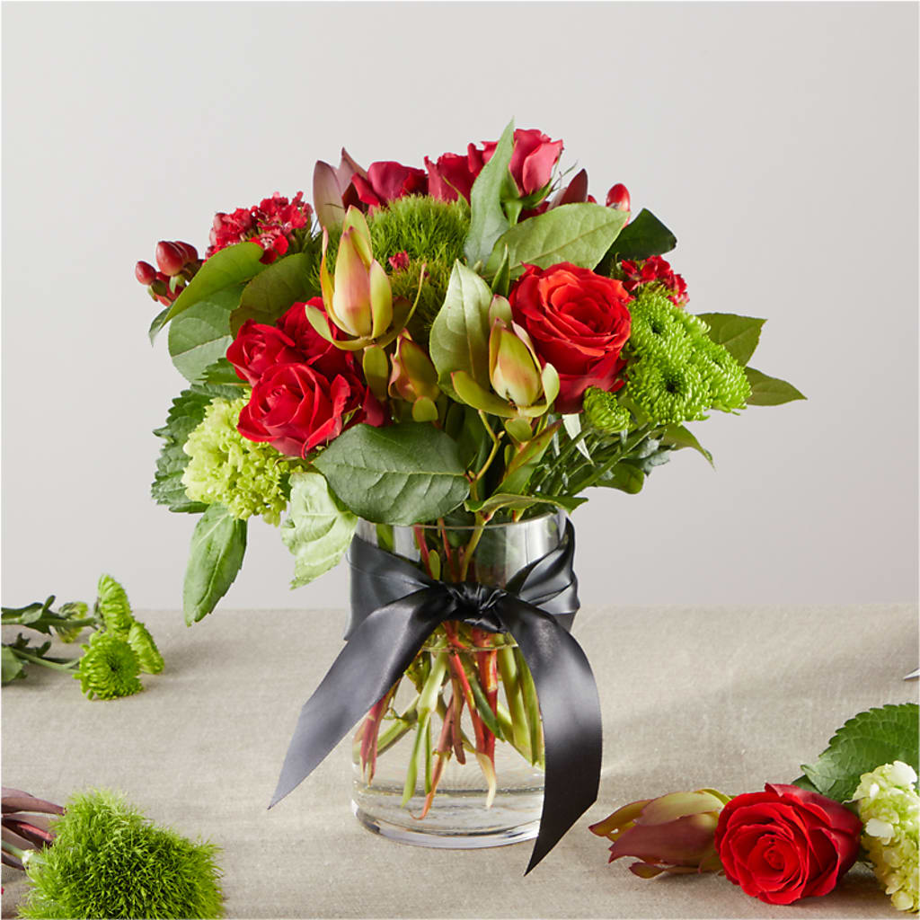 Heritage Kindle – A Florist Original –  A Floral Gallery, Clayton MO