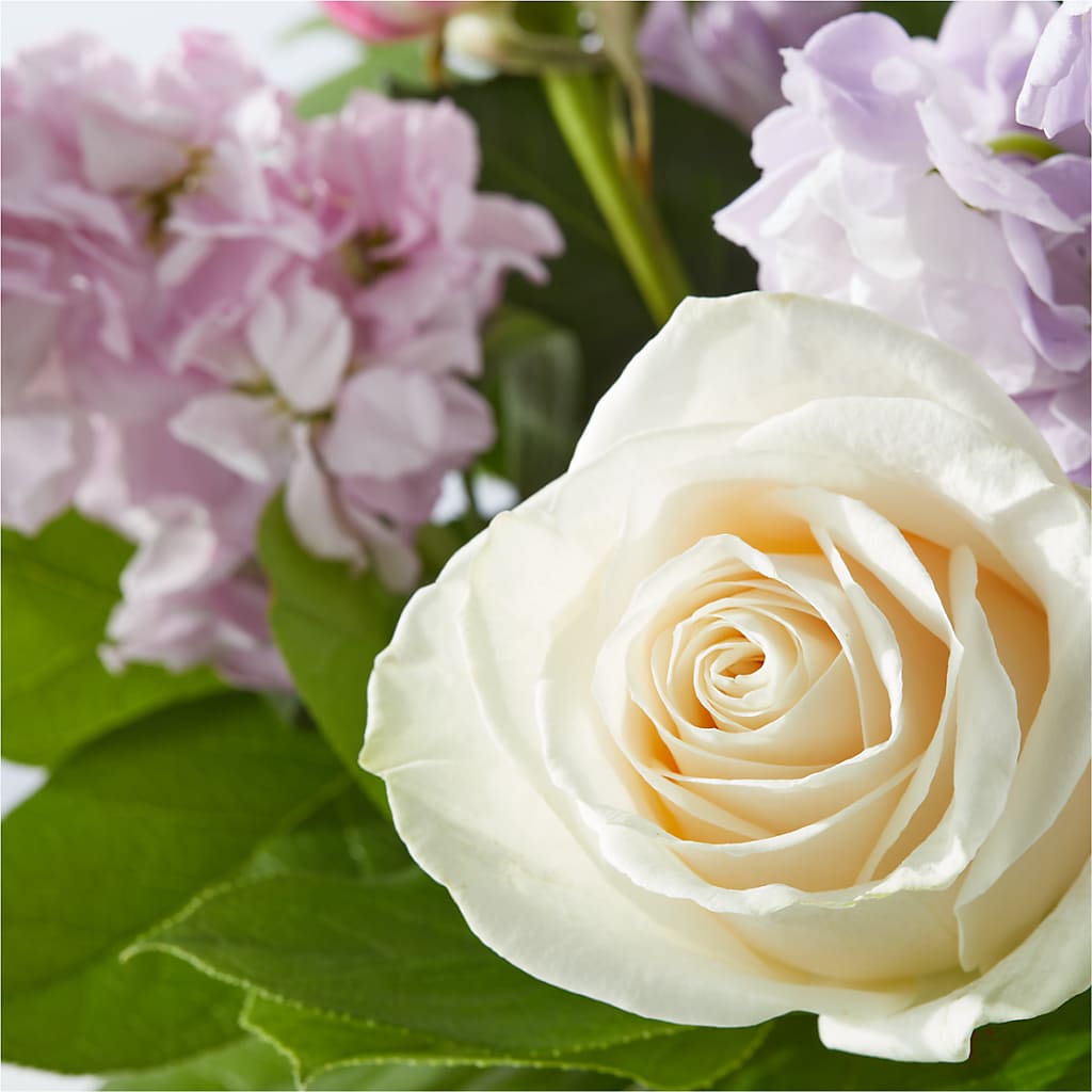 Springtime Spritz Bouquet –  A Floral Gallery, Clayton MO