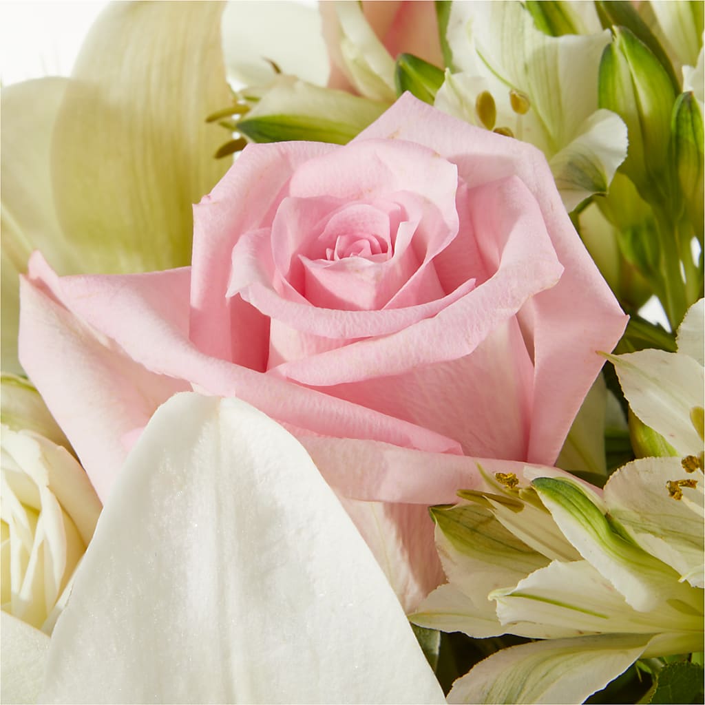 Kindhearted Bouquet –  A Floral Gallery, Clayton MO