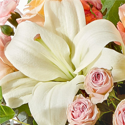 Grapefruit Splash Bouquet –  A Floral Gallery, Clayton MO