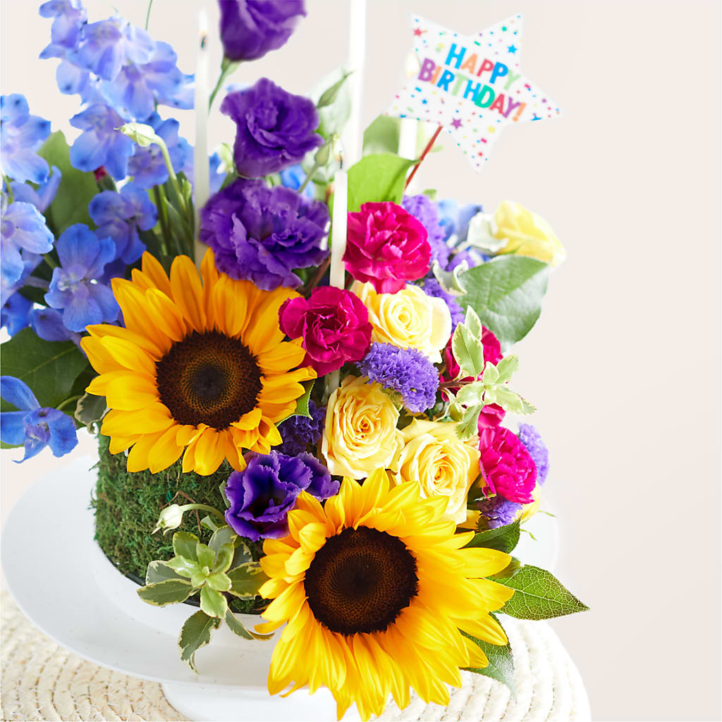 Star of the Day Floral Cake –  A Floral Gallery, Clayton MO